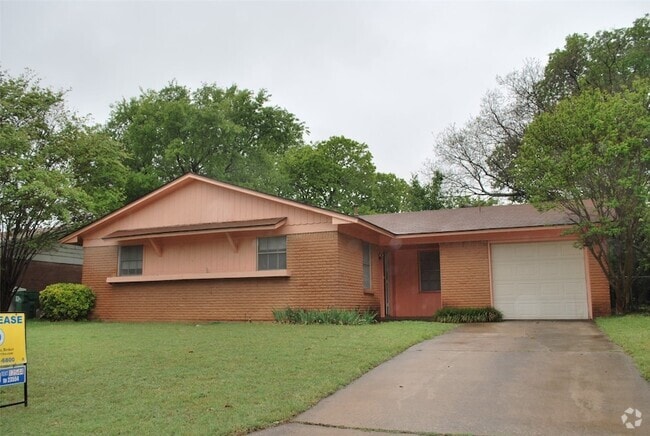 Building Photo - 3809 Titan Trail Rental