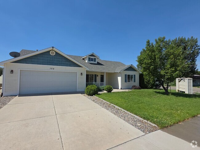 Building Photo - COMING SOON IN FRUITA Rental