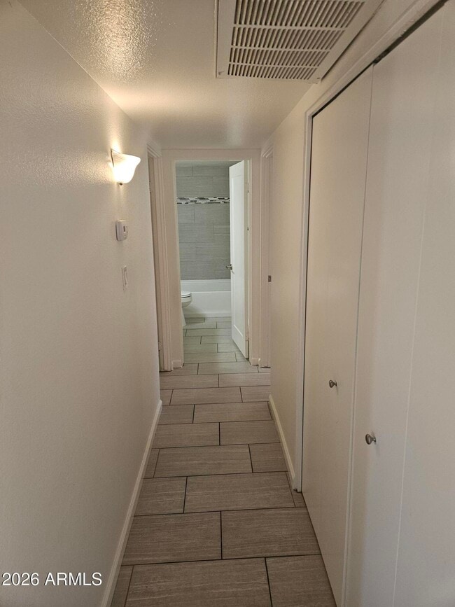 Photo - 2340 N 46th St