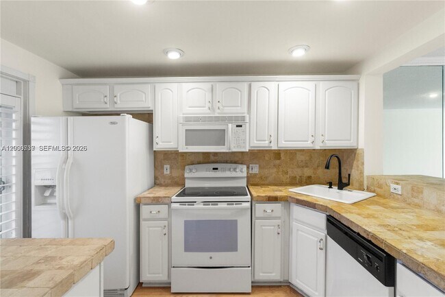 Photo - 455 Paradise Isle Blvd Unit 402