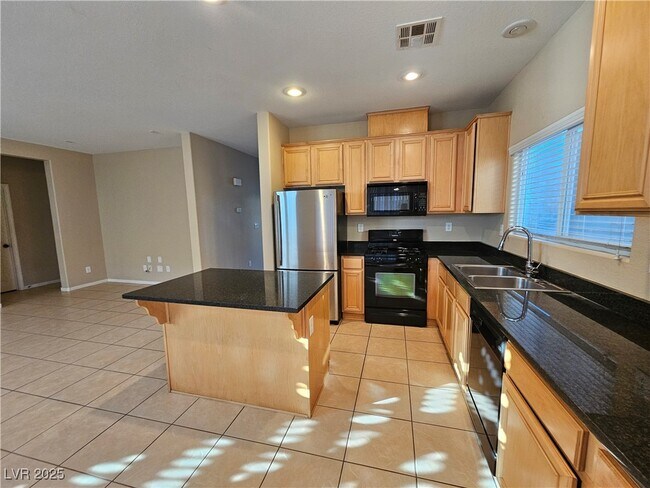 Photo - 789 Calstock Ct