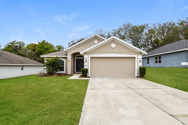 Building Photo - 706 Chelsea Ave