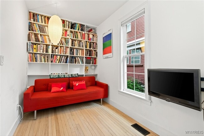 Building Photo - 77 Ashland Ave