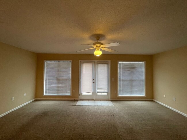 Photo - 135 S Spring View Dr