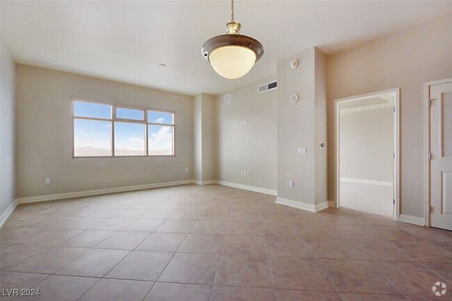 Building Photo - 150 S Las Vegas Blvd Unit 2104 Rental