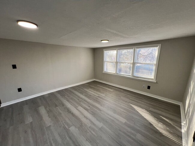 Photo - Charming 3-Bedroom Lower-Level Duplex