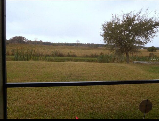 Photo - 733 Hacienda Cir