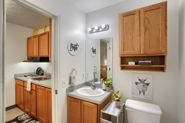 Photo - Slippery Rock Studio Apartment!