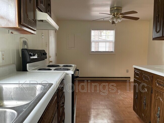 Photo - 607 S 6th St