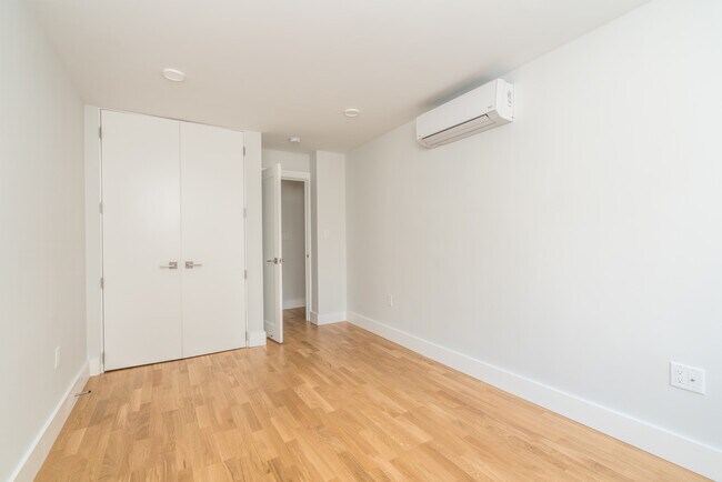 336 Harvard St Unit R3