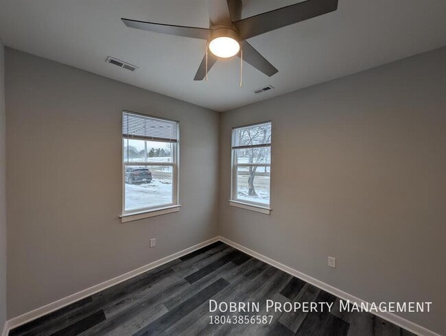 Photo - 1401 Carter St