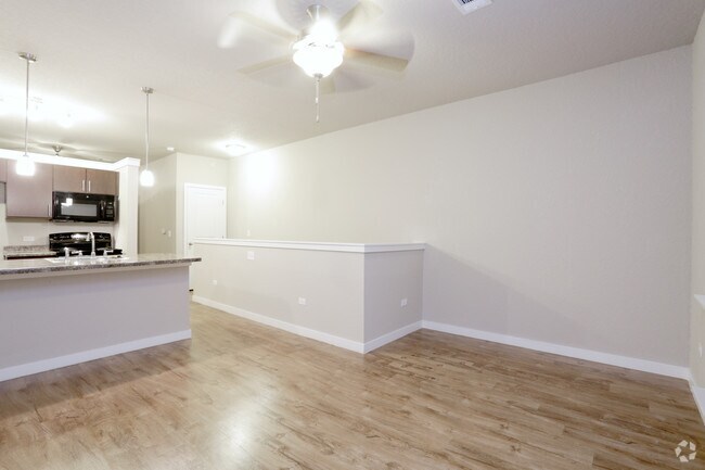 Studio Overlook - Living Room - Reserve at Romeoville