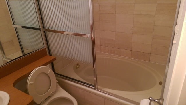Foto del diseño de interior - 6739 Clyde St
