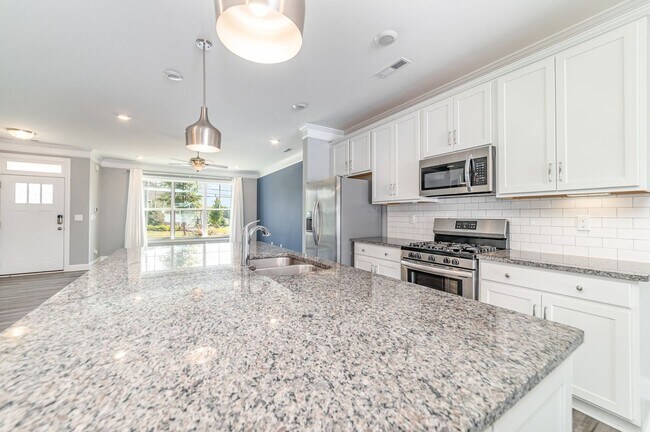 Photo - 4990 David Cox Rd