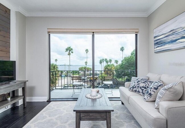 Photo - 2109 Bayshore Blvd Unit #302 - 2109 BAYSHORE  #302