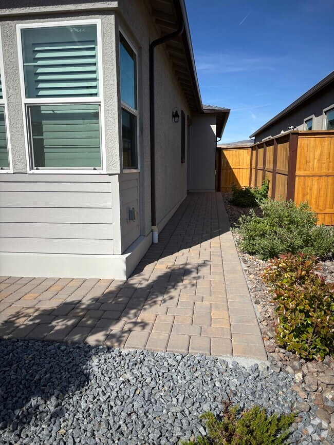 Building Photo - 7392 Rustic Towers Dr Rental
