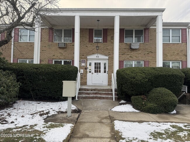 Building Photo - 61 Stonehurst Blvd Unit H Rental