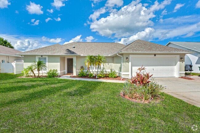 Building Photo - 1342 Richwood Cir Rental