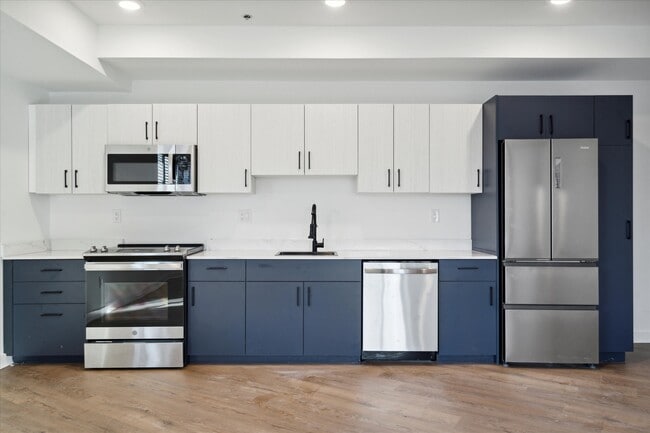 Photo - 1951 Point Breeze Avenue