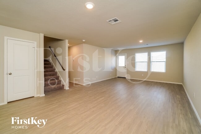 31694 Untrodden Way
