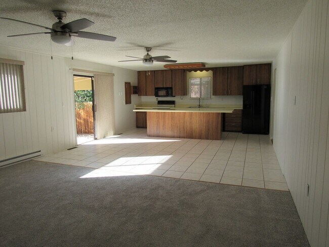 Photo - 2 Bedrooms plus 2 non confirming bedrooms in the basement close to light rail