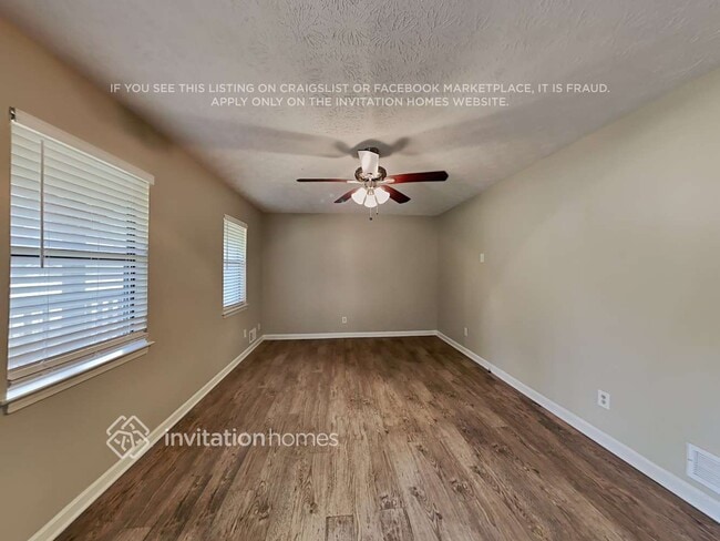 Photo - 125 Trace Dr