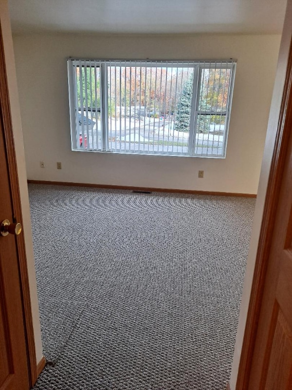 Photo - 5725 W Barton St Apartment Unit 5725