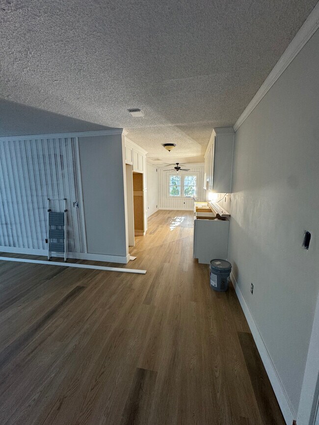 Photo - 5034 Victoria Ave Unit B