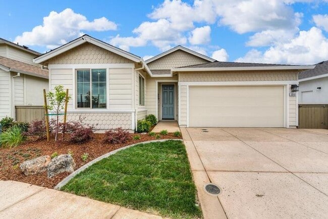 Building Photo - Beautiful Former Model Home For Rent! All the upgrades!