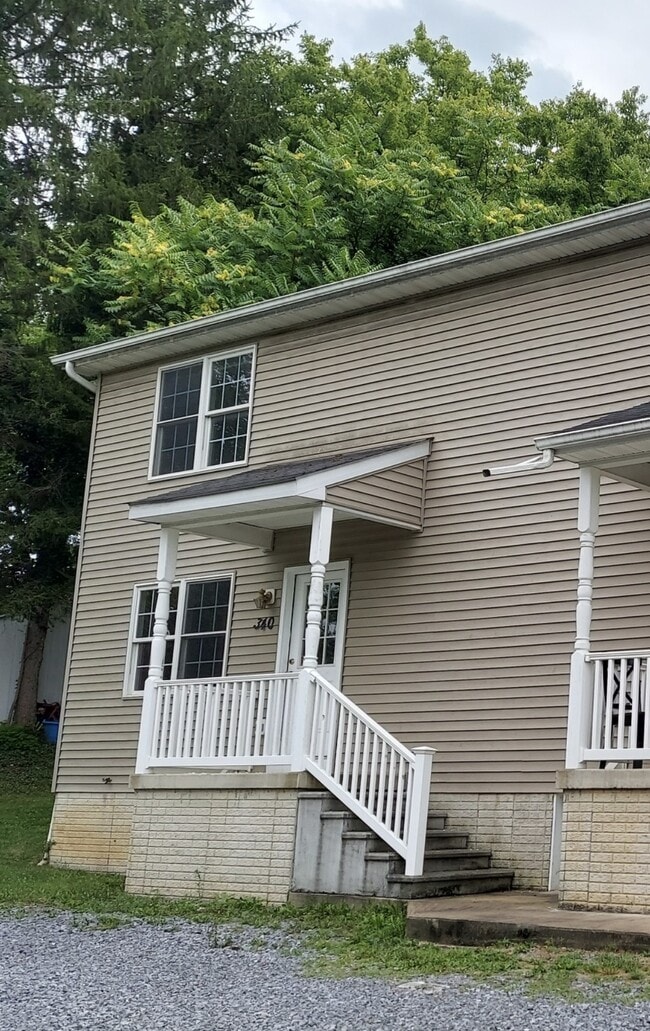 Entrada por la calle W. German. - 340 W German St Unidad 340 W German