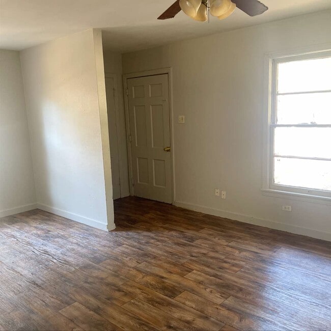 Photo - 1004 S 7th St