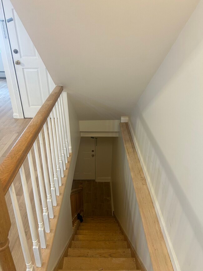 Photo - 337 Bloomfield St Unit 1