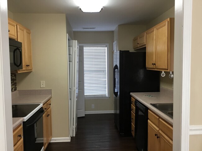 Photo - 6032 Evans Mill Rd