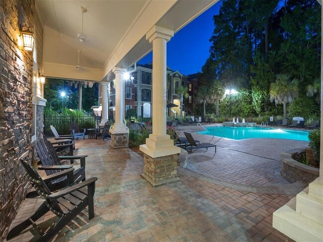 Photo - Courtney Bend