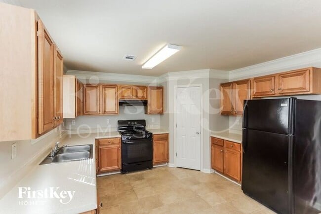 Photo - 2721 S Hills