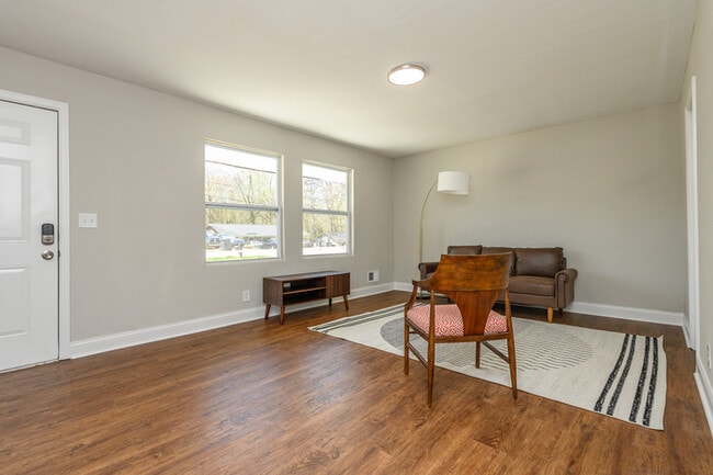 NEWLY RENOVATED 2 bedroom, 1 bathroom at Gilbert Townes