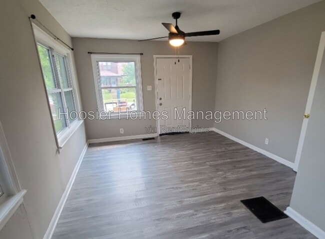 Photo - 932 N Leland Ave