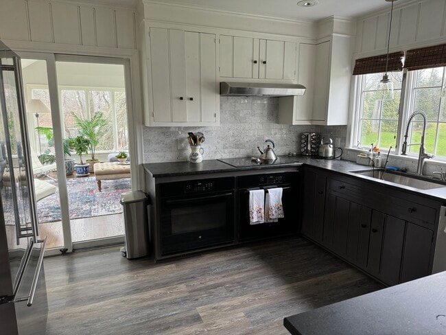 Photo - 50 Sunswyck Rd