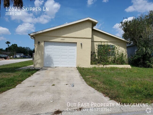 Building Photo - Charming 2-Bedroom Home with Bonus Room in...