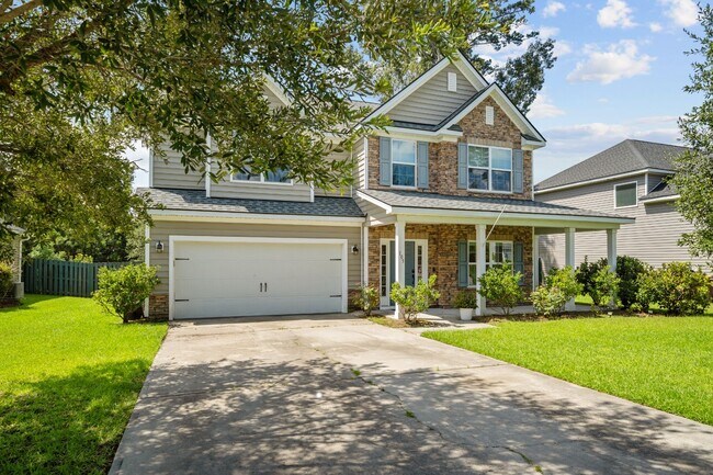 Photo - Relax by the Water – 4BR Home with Pond Views in Creekside