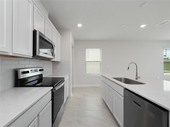 2214 Lovely Ln