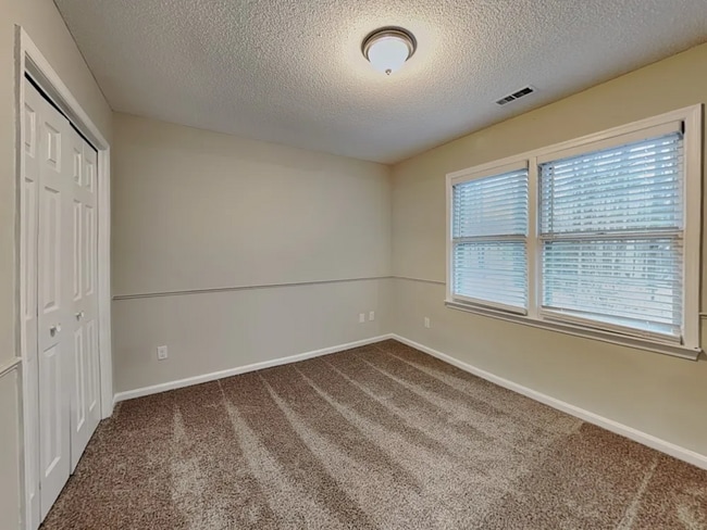 Photo - 1911 Teabrook Ct