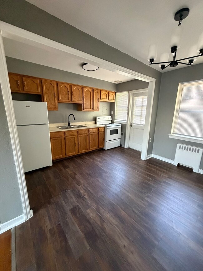 1917 Alsace Rd Unit 25A