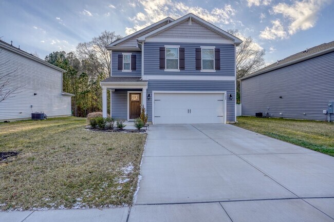 Photo - 124 Currant Cir