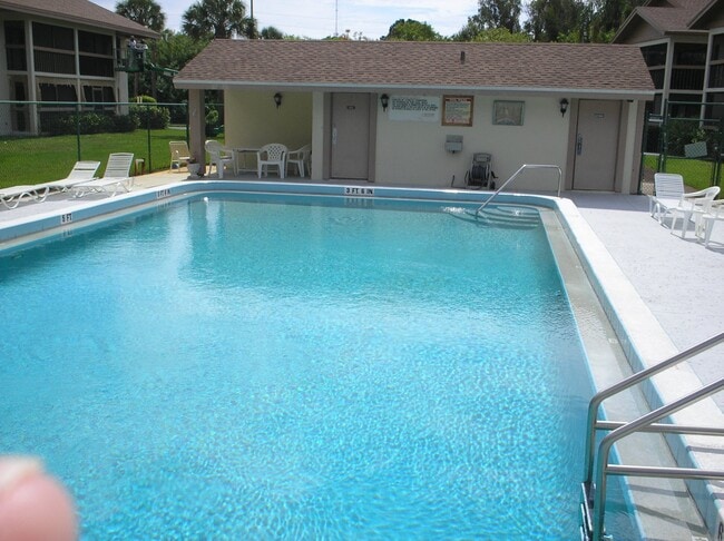 Photo - 714 NW Fork Rd