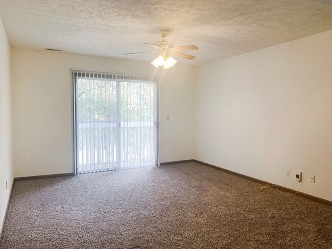 Vantage Pointe Apartments