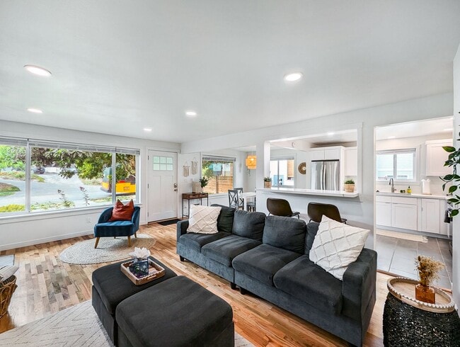 Photo - Discover Your Dream Home in a Quiet Seattle Oasis!