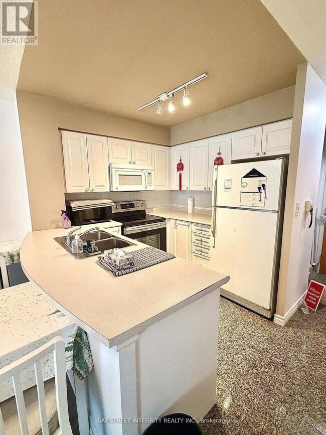 Photo - 30 Hayden St Unit 1203
