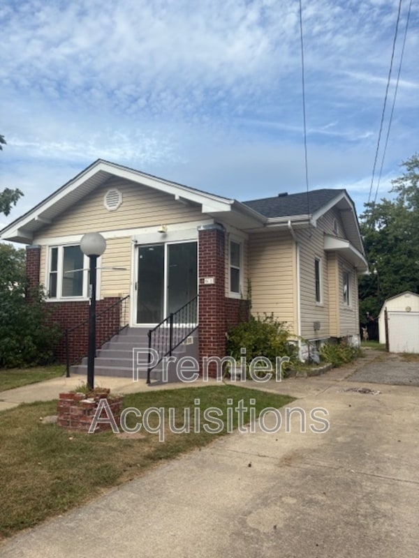 Building Photo - 461 Dulaney Ave Rental