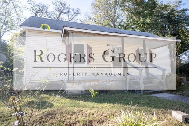 Building Photo - 920 Champion St